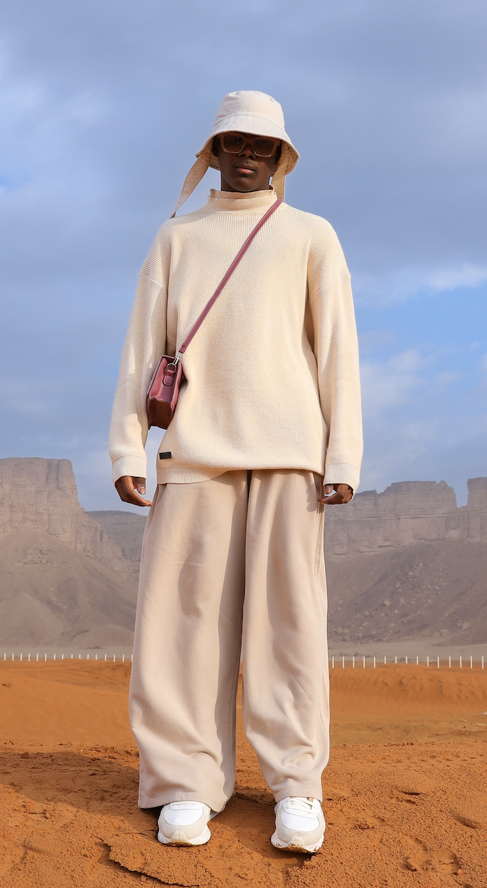 Beige Sweater - RMRMXZOMBIE